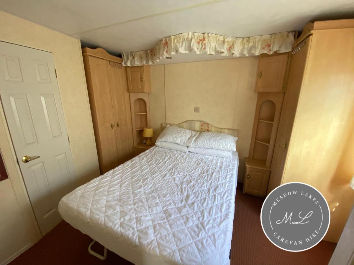 Seaview 145 - Pet Friendly, Bath And Close To Beach & Fantasy Island - Meadow Lakes Caravan & Lodge Hire Ingoldmells Exteriör bild